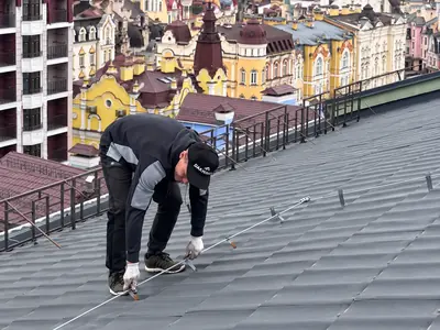 Робочий процес на скатному даху