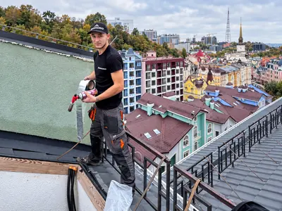 Покрівельні роботи на об’єкті